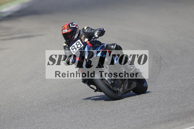 /32 03.08.2026  TIMMOT ADR/Gruppe B/88